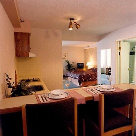 Executive Inn Express Vancouver Airport Richmond Rom bilde